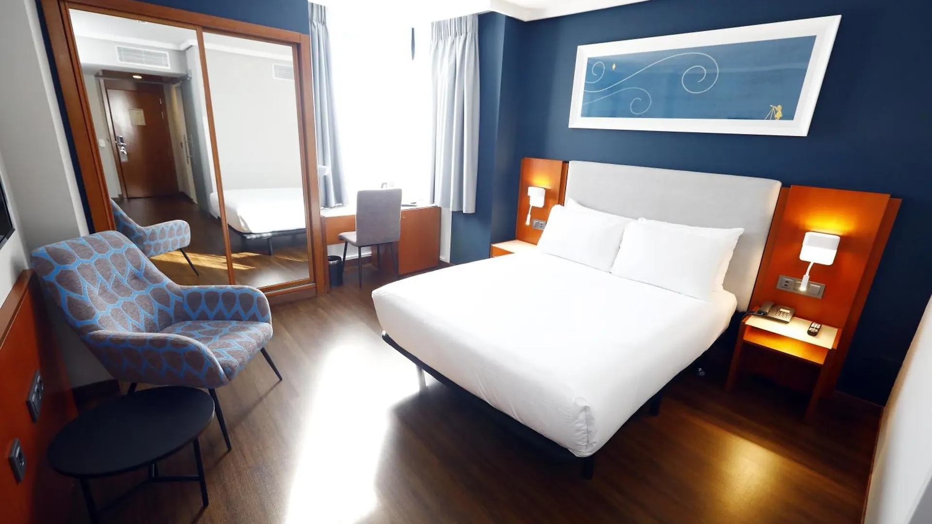 Travelodge Madrid Coslada Aeropuerto 3*,