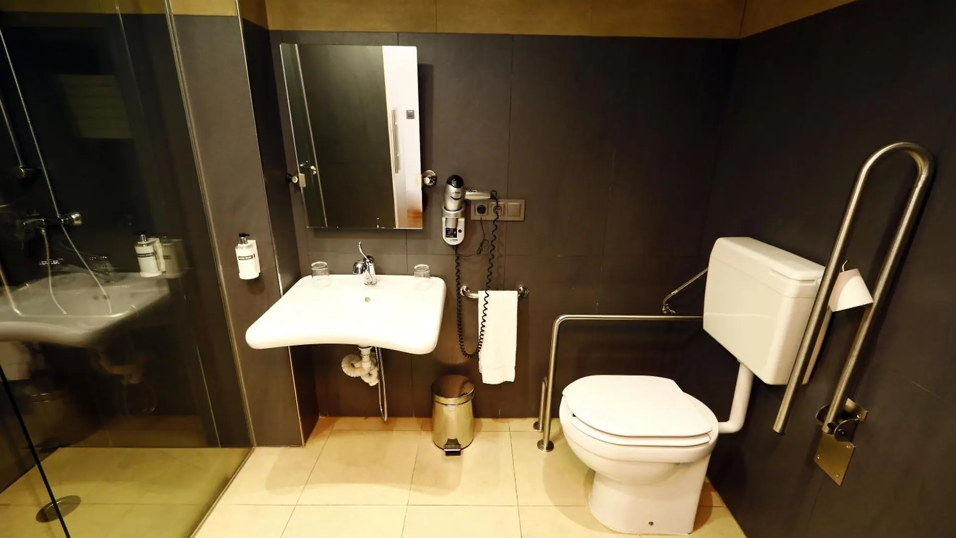 Travelodge Madrid Coslada Aeropuerto